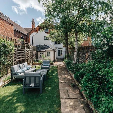 The Mulberry Villa Henley-on-Thames ภายนอก รูปภาพ