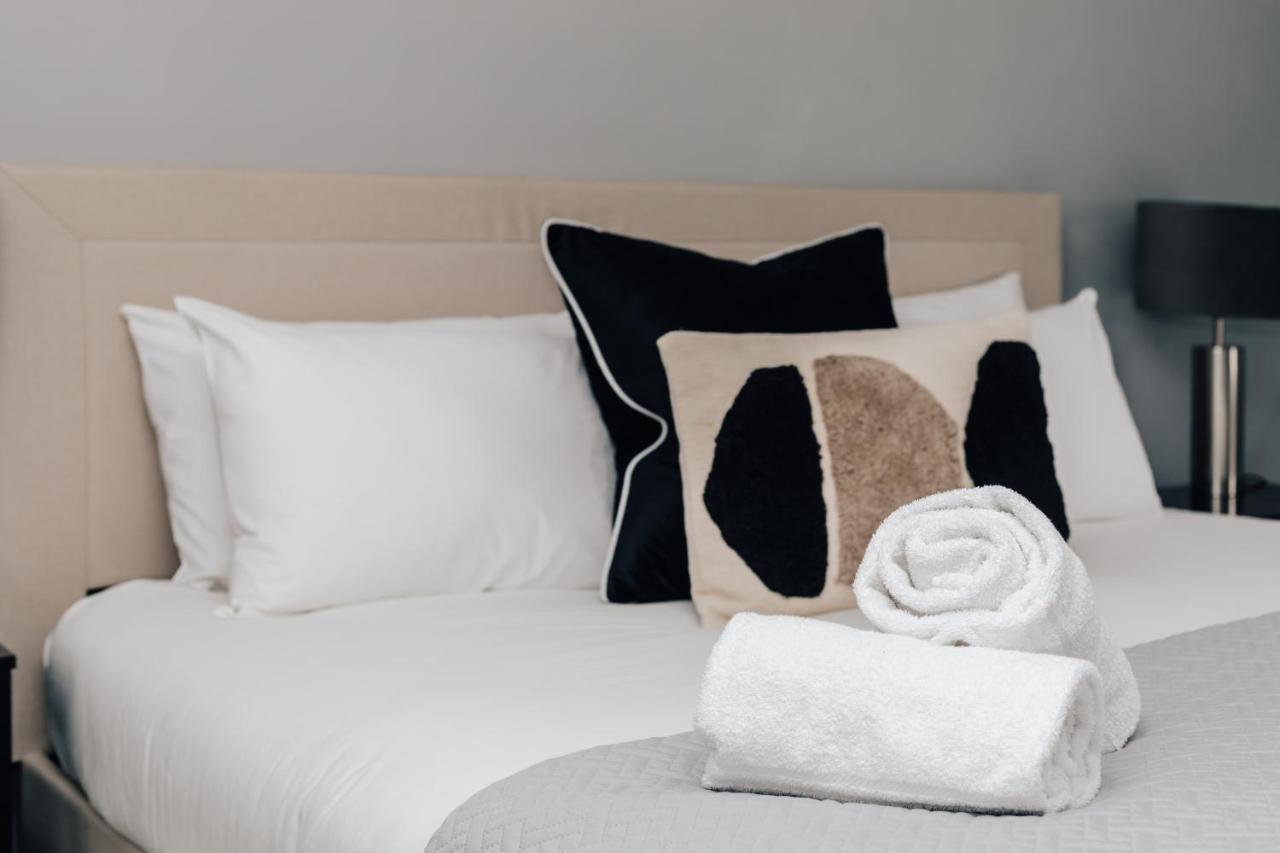The Mulberry Villa Henley-on-Thames ภายนอก รูปภาพ